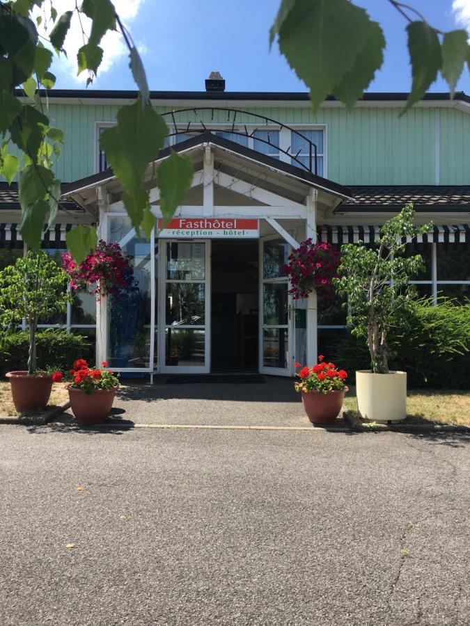 Fast Hotel Colmar Houssen Buitenkant foto