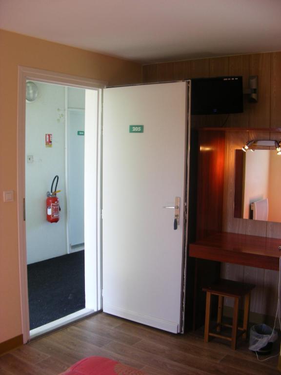 Fast Hotel Colmar Houssen Kamer foto